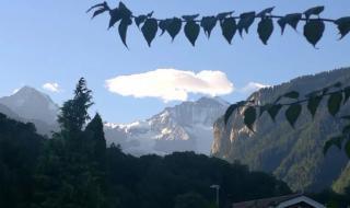 阿尔卑斯山最高峰是 阿尔卑斯山最高峰是